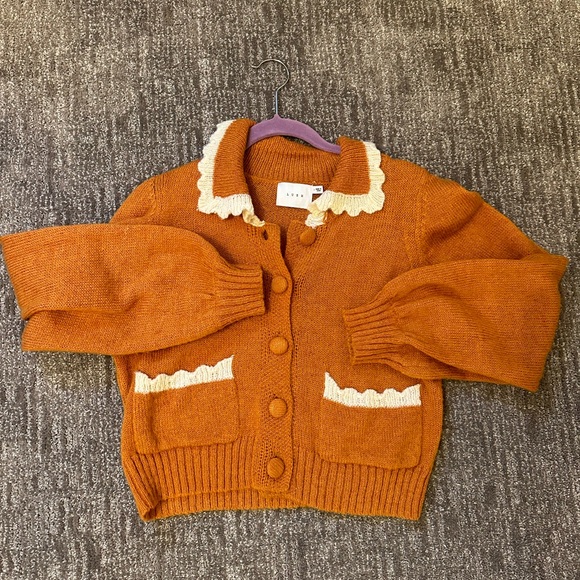 Lush Medium Cardigan - Picture 2 of 4